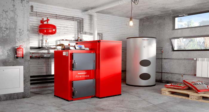 Batch biomass boiler