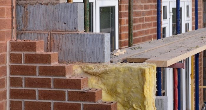 wall showing cavity wall insulation