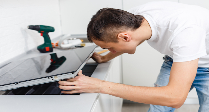 installing cooker