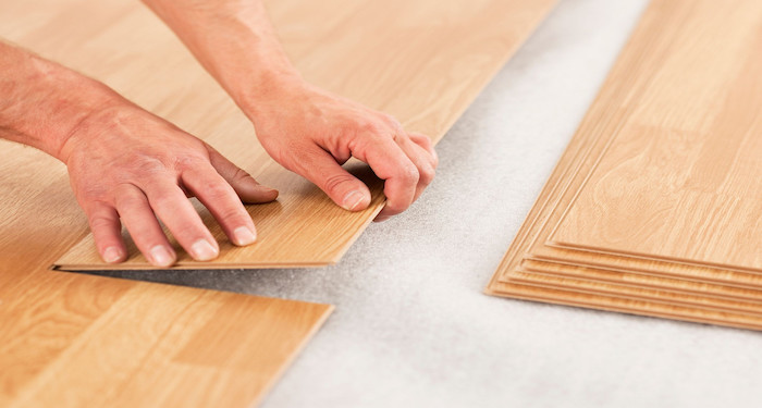The Best Laminate Flooring Homehow Co Uk, What Adhesive For Laminate Flooring