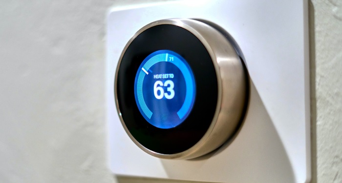 Circular programmable thermostat