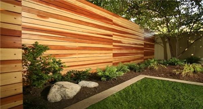Wood garden wall
