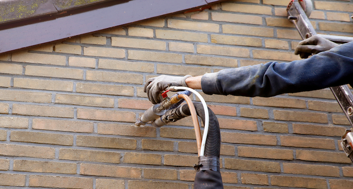 Checking Insulation Ventilation