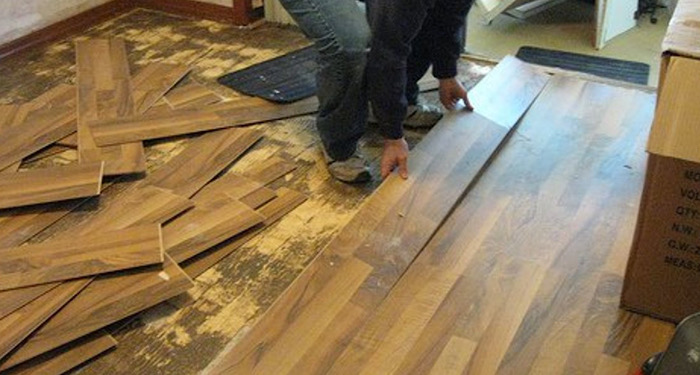 removing laminate flooring