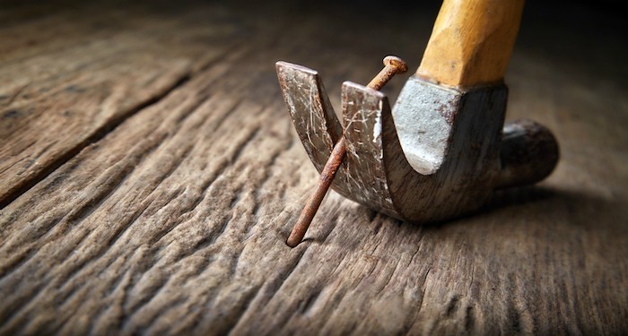 hammer removing a nail