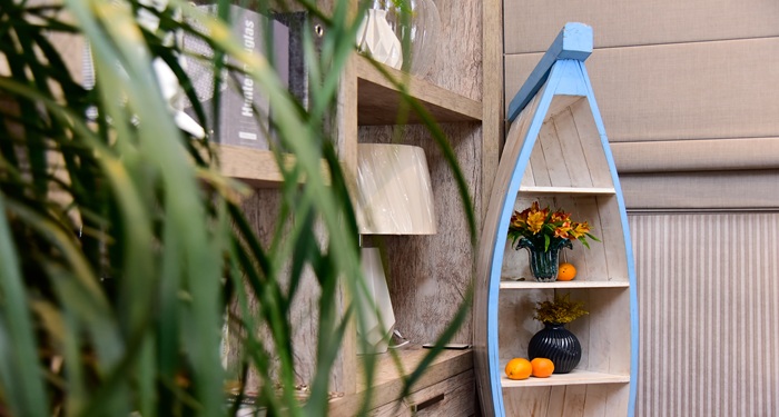 Boat bookcase