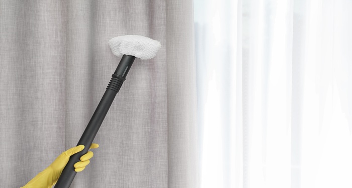 Steam cleaning curtains