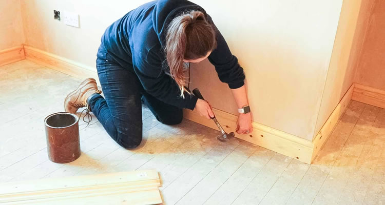 installing skirting boards