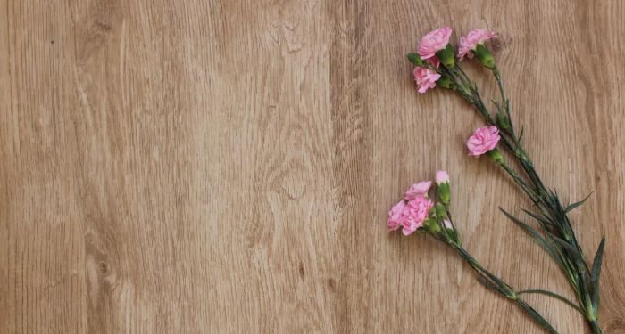 kardean flooring with flowers