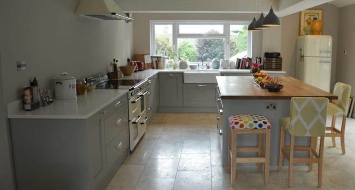 grey kitchen