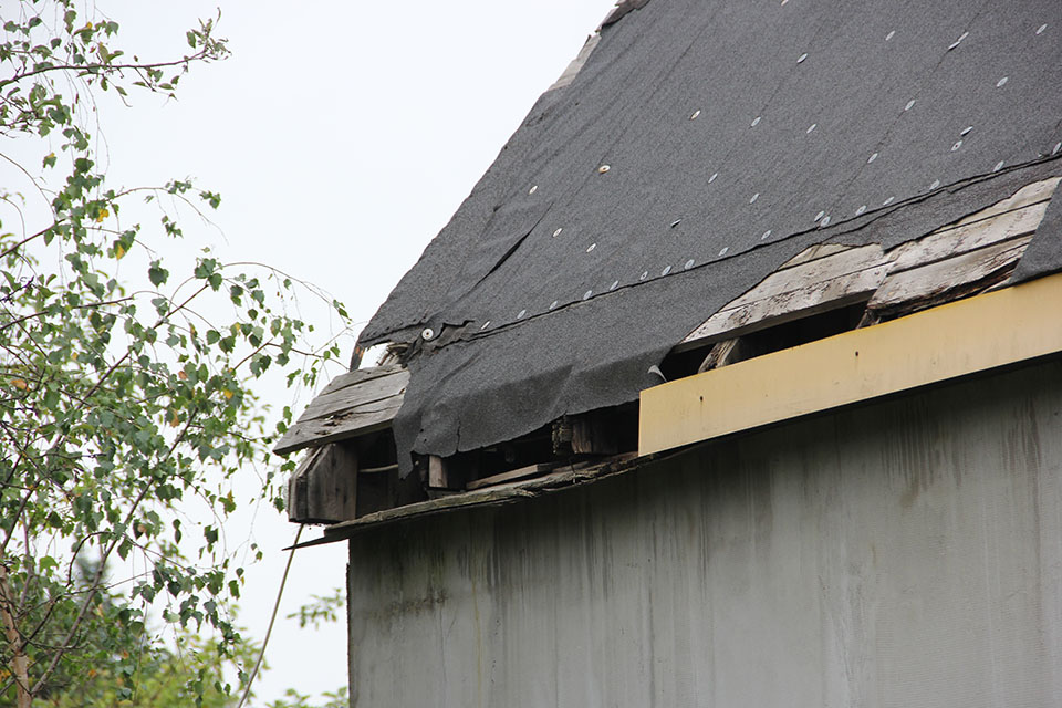 broken shed roof